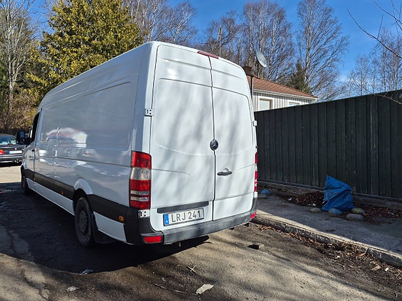 Mercedes-Benz Sprinter 310 10 of 13