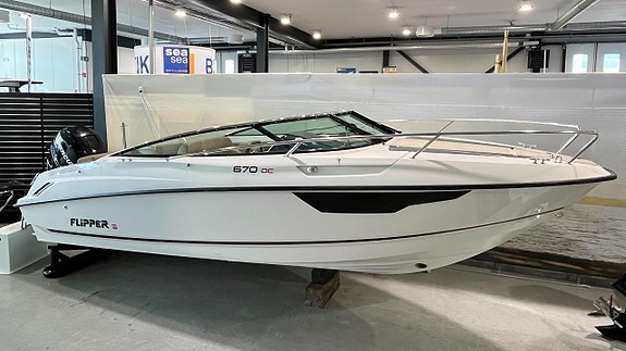 Flipper 670 DC 2016 - Mercury F225 Verado
