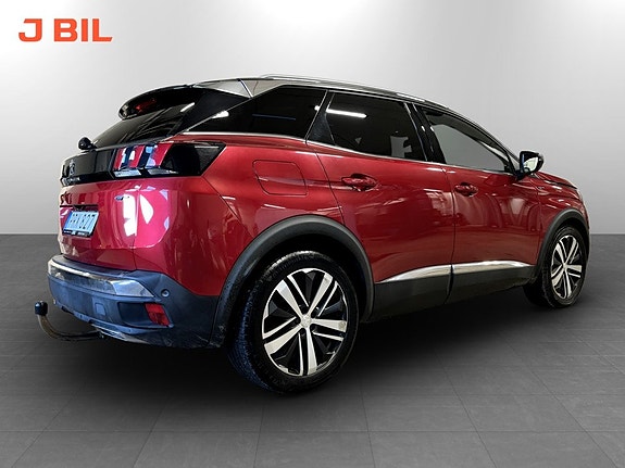 Peugeot 3008 3 of 5