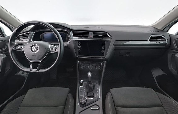 Volkswagen Tiguan Allspace 7 of 18