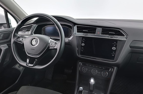 Volkswagen Tiguan Allspace 8 of 18
