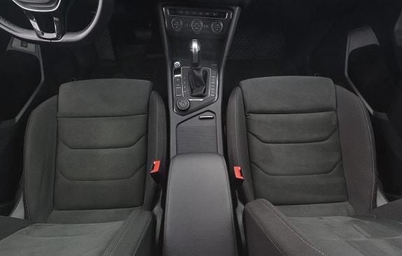 Volkswagen Tiguan Allspace 9 of 18