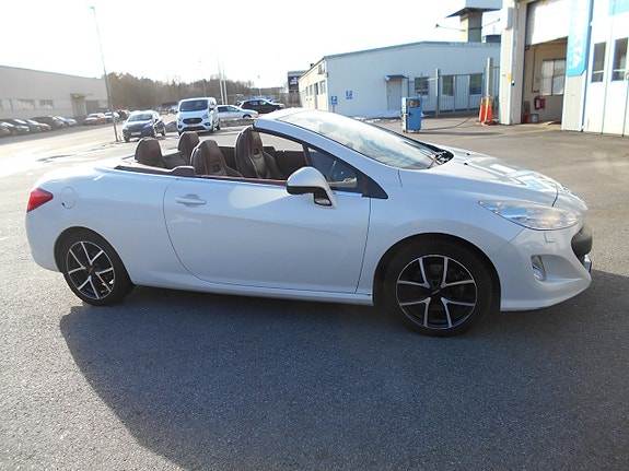 Peugeot 308 3 of 5