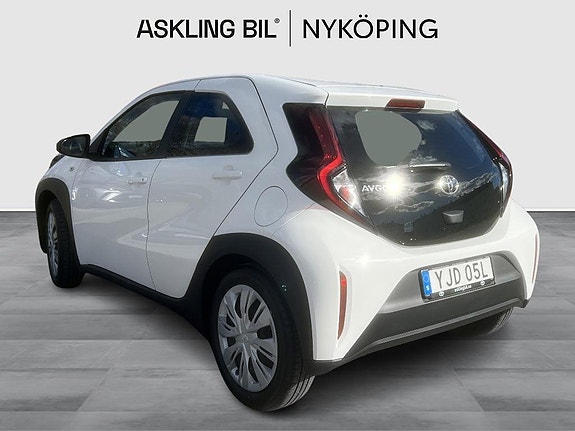 Toyota Aygo X 2 of 5