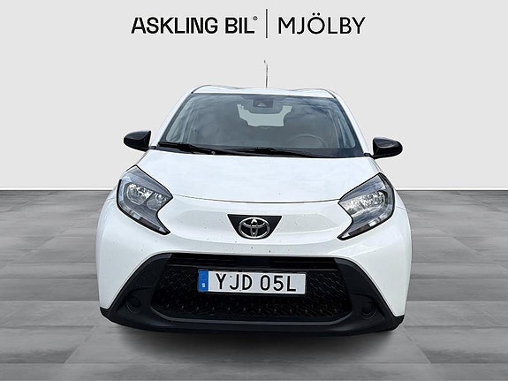 Toyota Aygo 6 of 16