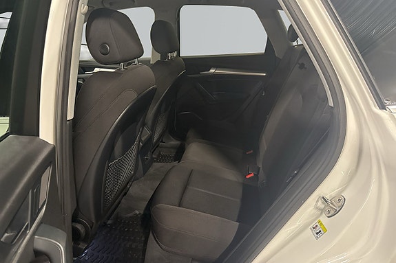 Audi Q5 6 of 6