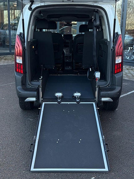 Peugeot Rifter 10 of 27