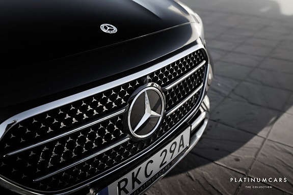 Mercedes-Benz E300 d 14 of 17