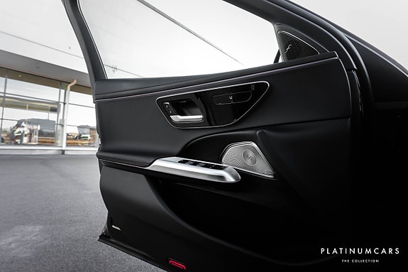Mercedes-Benz E300 d 13 of 17