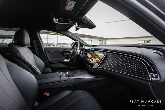 Mercedes-Benz E300 d 6 of 17