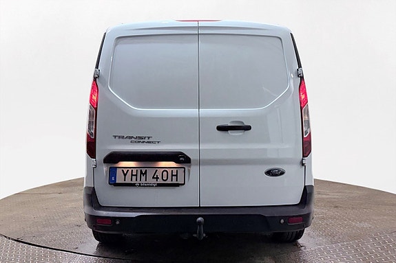 Ford Transit Connect 7 of 26