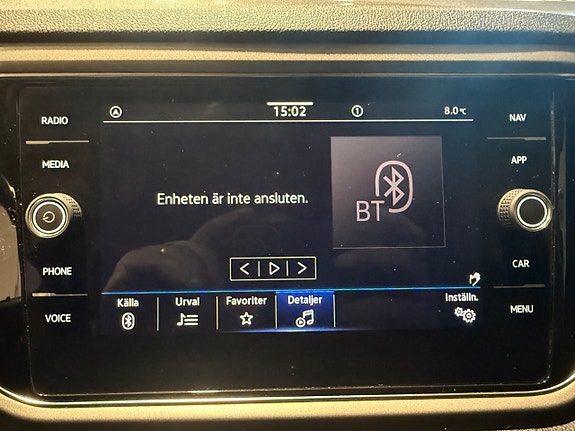 Volkswagen T-Roc 7 of 15