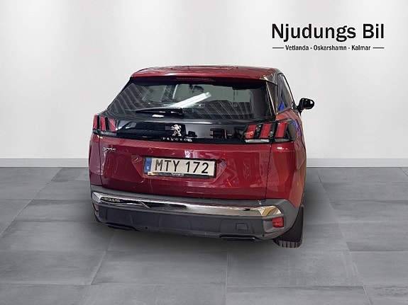 Peugeot 3008 3 of 5