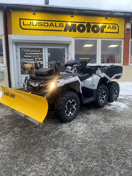 Can-Am Outlander 1000 6x6