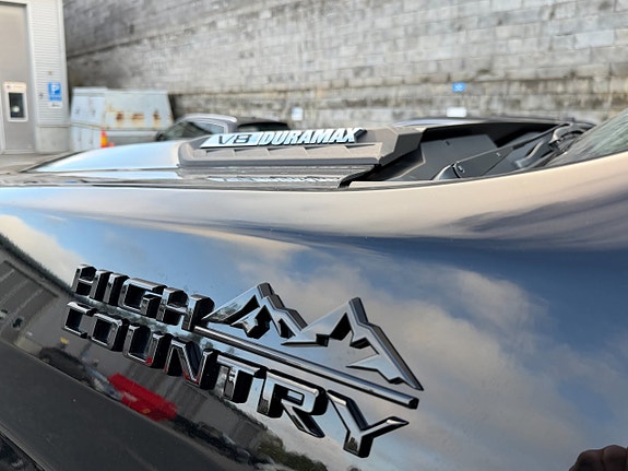 Chevrolet Silverado 2500 12 of 13