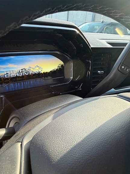 Chevrolet Silverado 2500 8 of 10