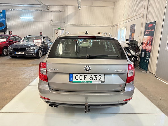 Skoda Superb 14 of 14