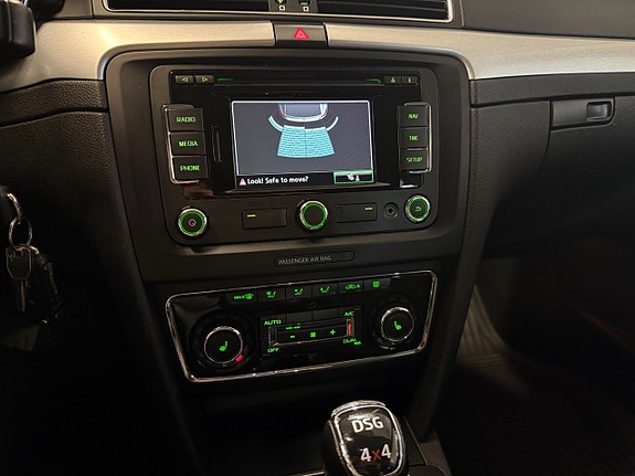 Skoda Superb 12 of 14