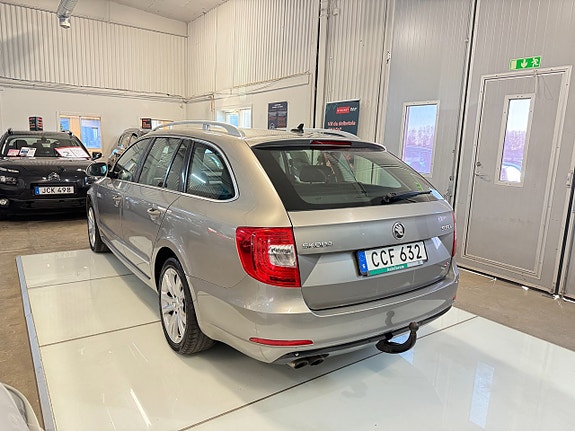 Skoda Superb 5 of 5
