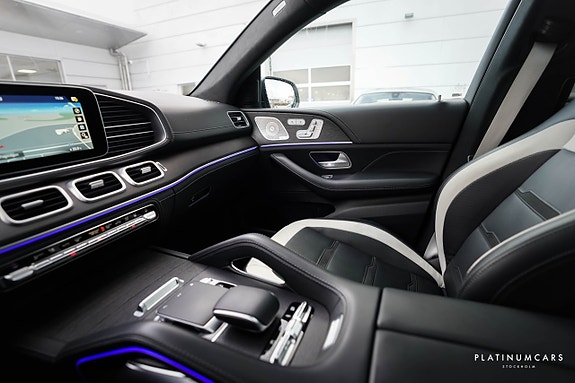 Mercedes-Benz GLE63 18 of 20