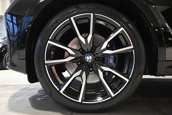 BMW X7 6 of 30