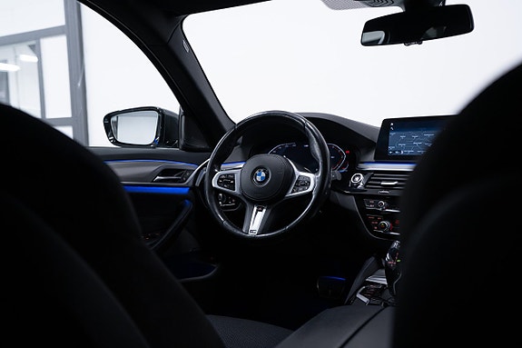 BMW 520d 15 of 29