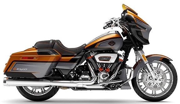 Harley-Davidson Street Glide CVO 121 VVT Torched Orange " PÅ VÄG HEM "