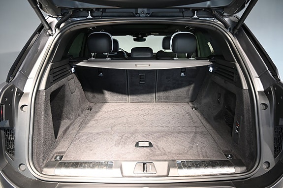 Land Rover Range Rover Sport 25 of 30