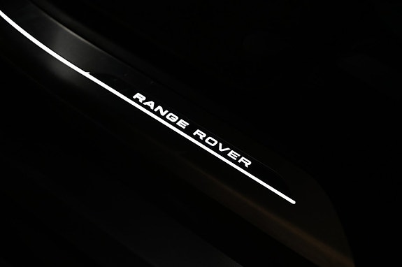 Land Rover Range Rover Sport 29 of 30