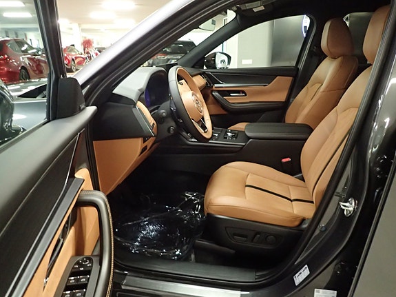 Mazda CX-60 17 of 20