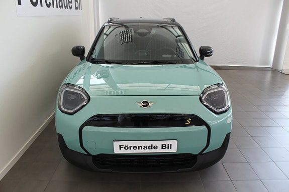 MINI Aceman E 2 of 5