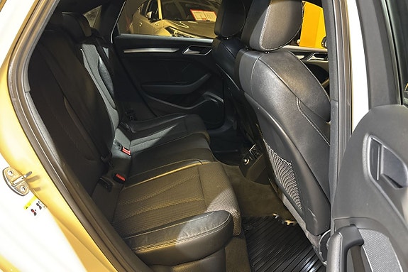 Audi A3 7 of 23