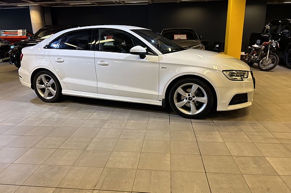 Audi A3 5 of 23