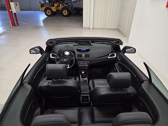 Renault Megane 9 of 10