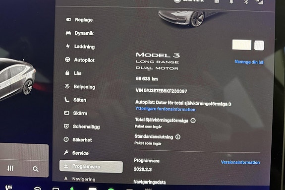 Tesla Model 3 19 of 20