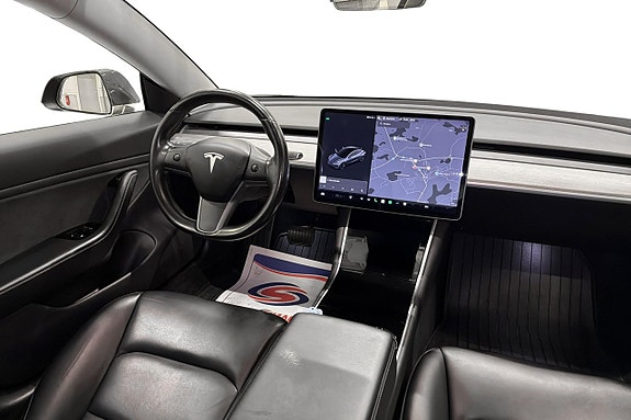 Tesla Model 3 12 of 20