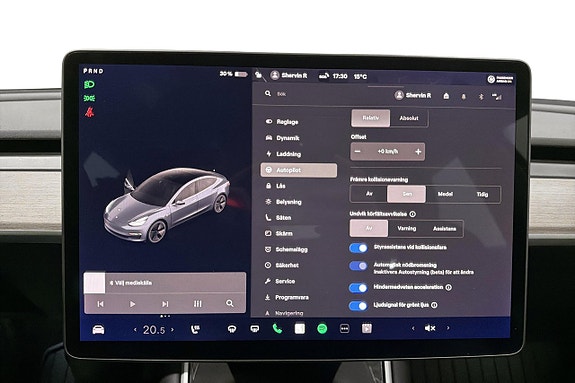 Tesla Model 3 17 of 20