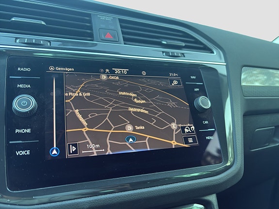 Volkswagen Tiguan 14 of 21