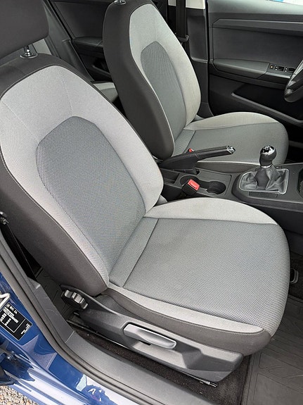 Seat Ibiza 8 of 15