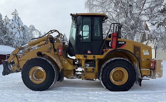 CAT IT 62 H