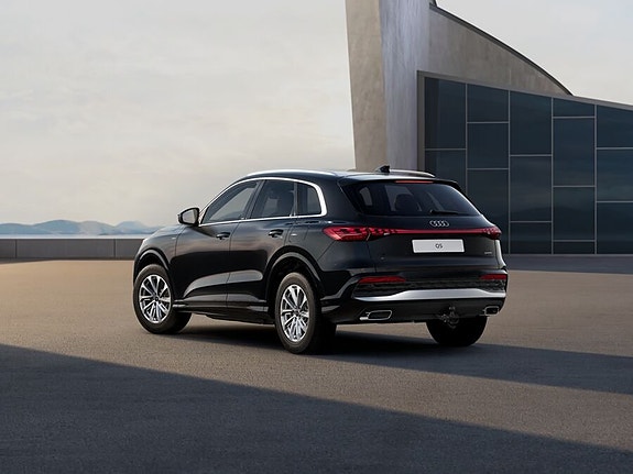 Audi Q5 3 of 5