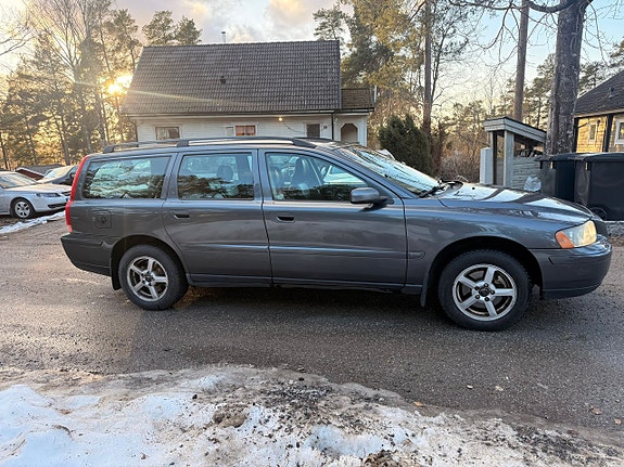 Volvo V70 5 of 5