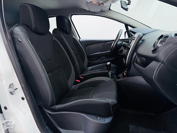 Renault Clio 6 of 16