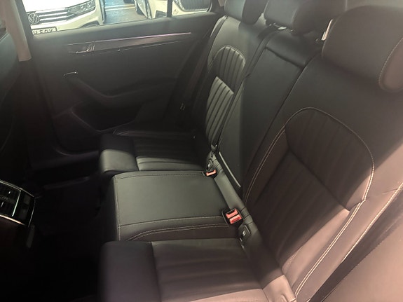 Skoda Superb 11 of 24