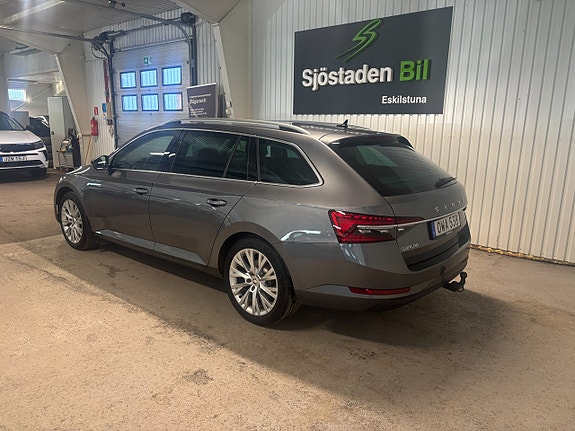 Skoda Superb 4 of 5