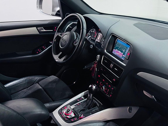 Audi SQ5 5 of 5