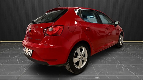 Seat Ibiza 4 of 7
