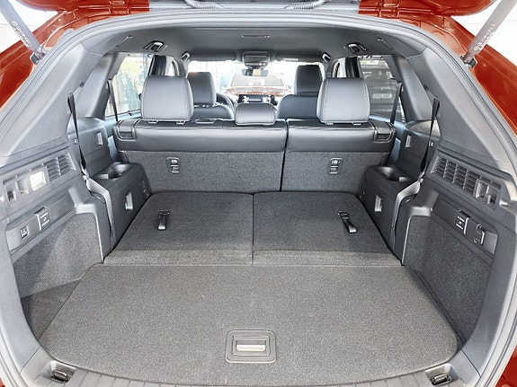 Mazda CX-80 27 of 30