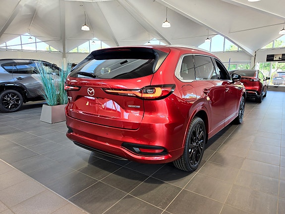 Mazda CX-80 4 of 5