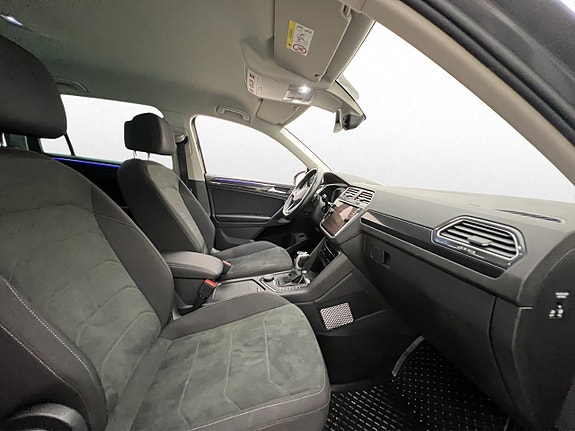 Volkswagen Tiguan 21 of 30